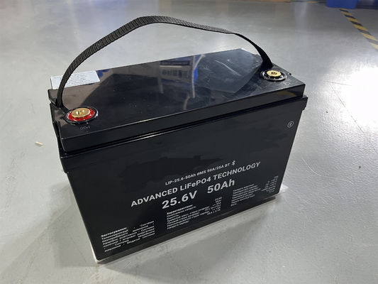 Batería de almacenamiento solar LiFePO4 12.8V 100Ah 1280Wh 25.6V 50Ah para autocaravana caravana de campamento autocaravana